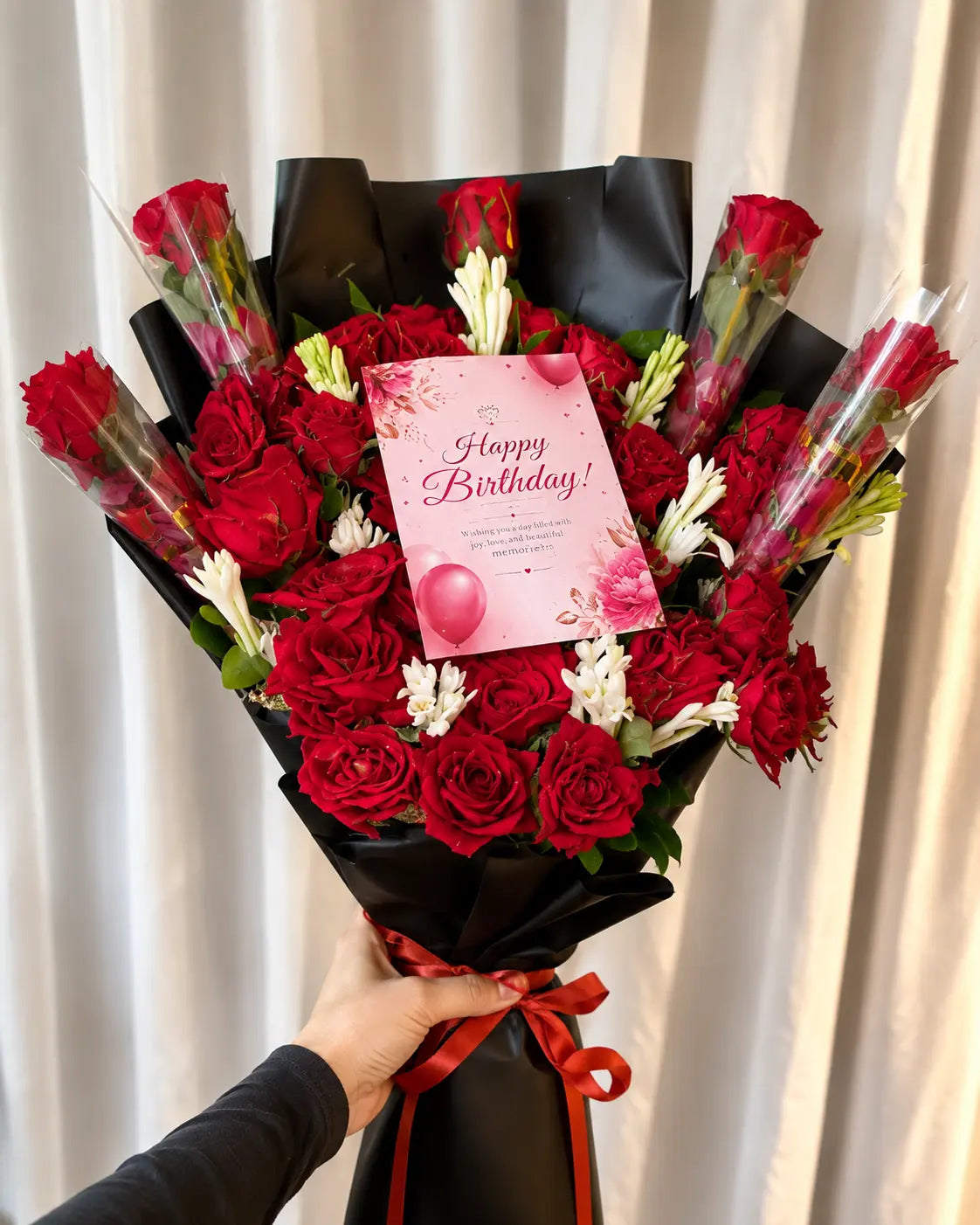 Luxury Red Rose Birthday Bouquet with Greeting Card – Premium Flower Gift for Her